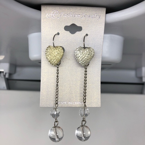 Fashion Jewelry Heart Dangle Earrings - Picture 2 of 6